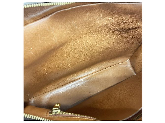 Bolso de hombro Louis Vuitton Monogram Nile GM Castaño - vista 4