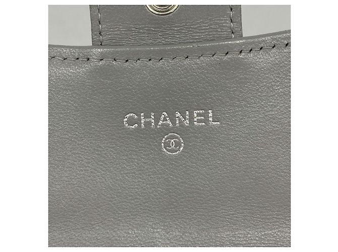 Cartera larga de piel de cordero gris de Chanel Castaño - vista 4