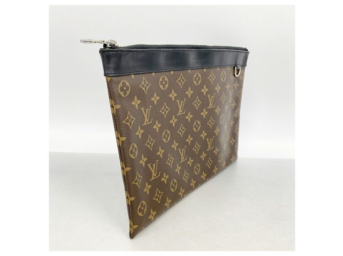 Louis Vuitton Monogram Macassar Pochette Discovery Clutch Bag Marrom Preto - vista 2