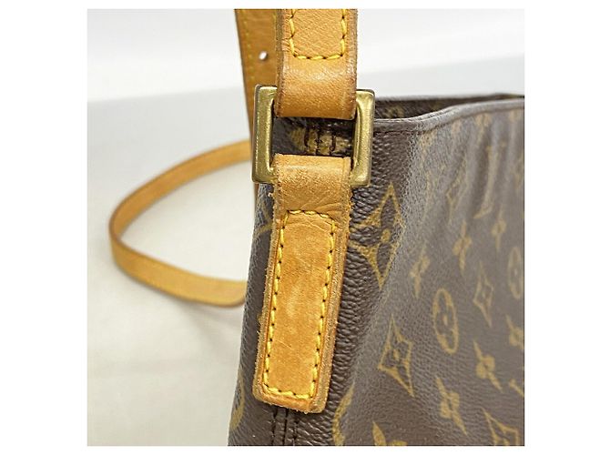 Bolso de hombro Louis Vuitton Monogram Trotteur Castaño - vista 10