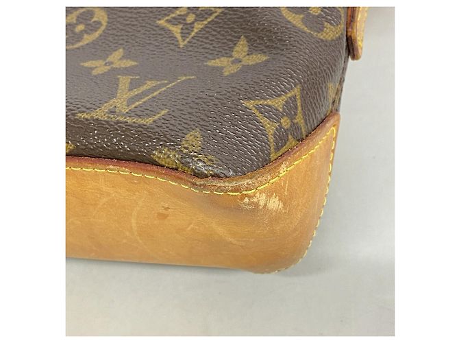 Bolso de hombro Louis Vuitton Monogram Trotteur Castaño - vista 6