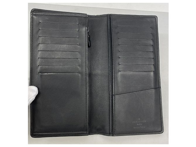 Louis Vuitton Monogram Shadow Portefeuille Brazza Long Wallet Nero - vista 3