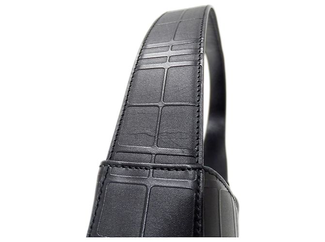 Burberry Schultertasche aus schwarzem Leder - Ansicht 13