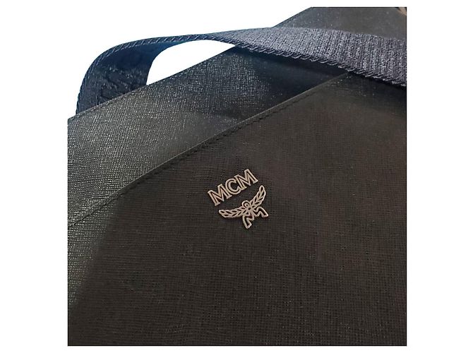 MCM Black Leather Shoulder Bag - view 7