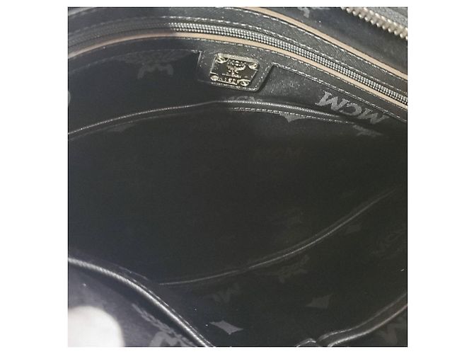 MCM Black Leather Shoulder Bag - view 9