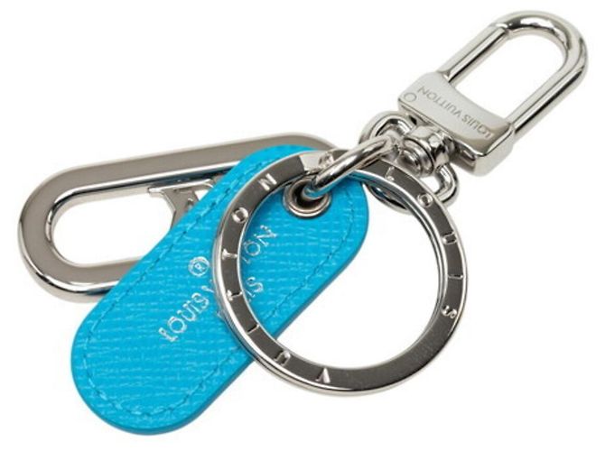 Louis Vuitton Keychain LV Signature Silvery Blue - view 2