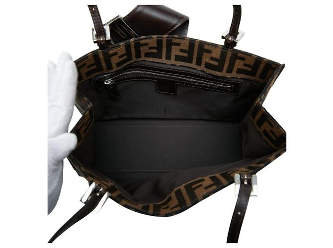 Bolsa Fendi Zucca em lona e couro marrom - vista 4