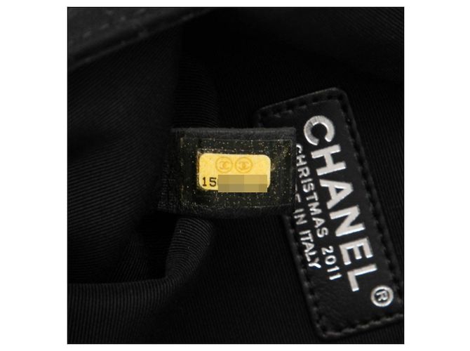 Borsa a tracolla Chanel Matelassé Coco Mark Nero - vista 6