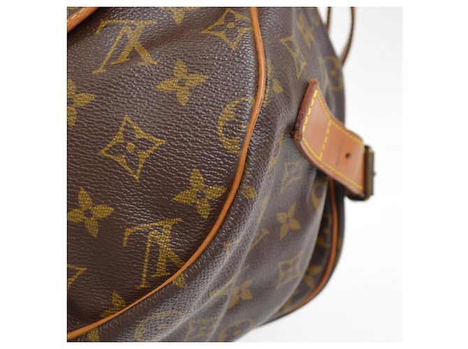 Louis Vuitton Saumur Monogram Canvas 43 Marrone - vista 6