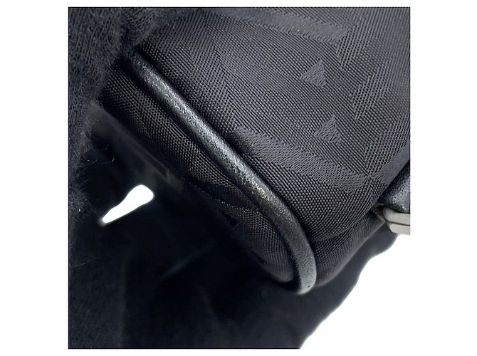 Bolsa de Ombro MCM Mini Stark Bebeboo em Nylon Preto - vista 12