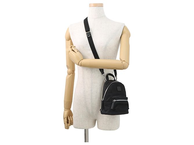 Bolsa de Ombro MCM Mini Stark Bebeboo em Nylon Preto - vista 4
