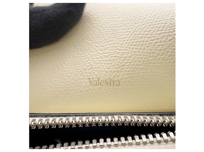 Borsa a tracolla Valextra Body Bag V-Line in vitello morbido Bianco - vista 11