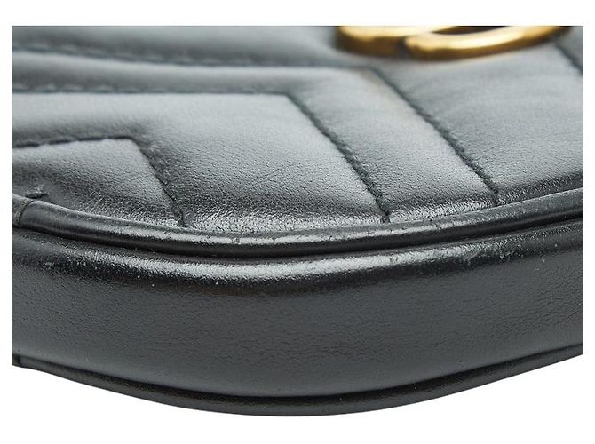 Monedero Gucci GG Marmont Heart Negro - vista 4