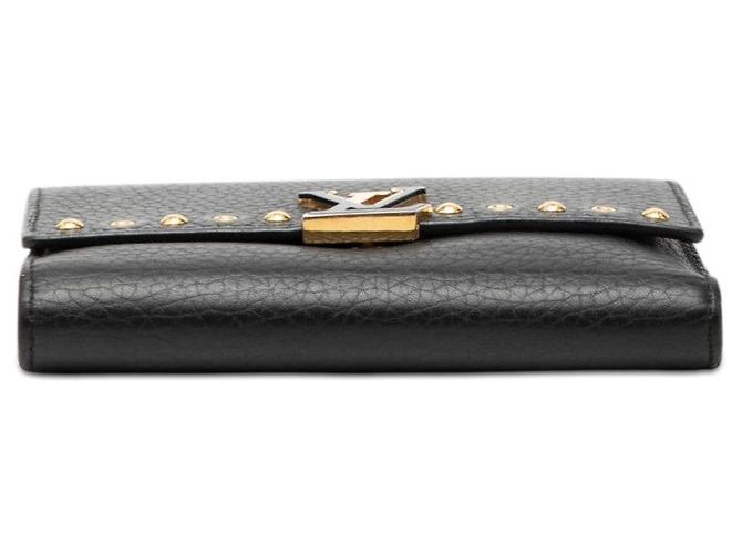 Louis Vuitton Portefeuille Capucines Wallet Preto - vista 3