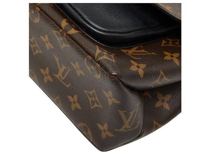 Bolso Louis Vuitton Marignan Castaño - vista 4