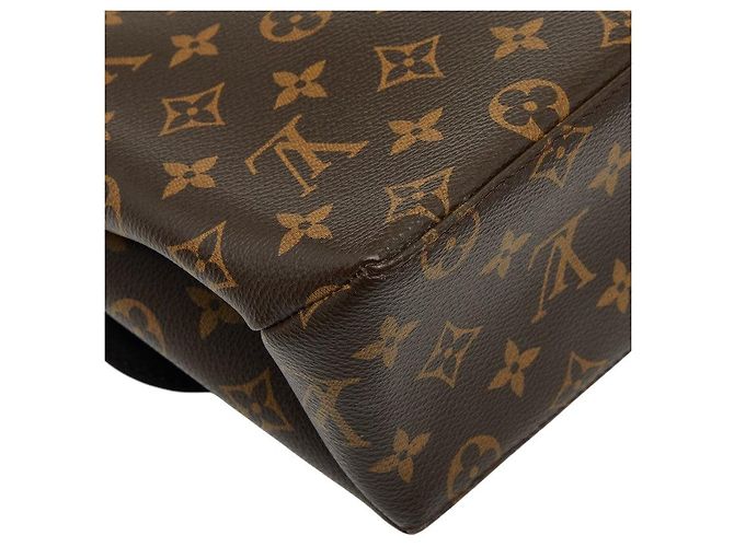 Bolso Louis Vuitton Marignan Castaño - vista 7