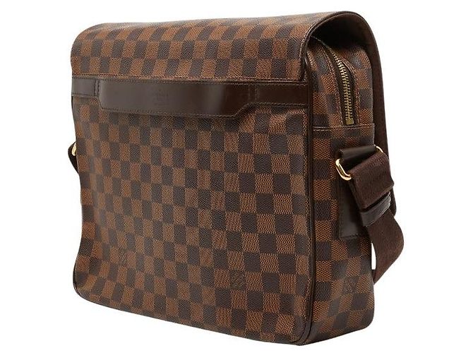Bolsa Tiracolo Louis Vuitton Shelton MM Marrom - vista 2