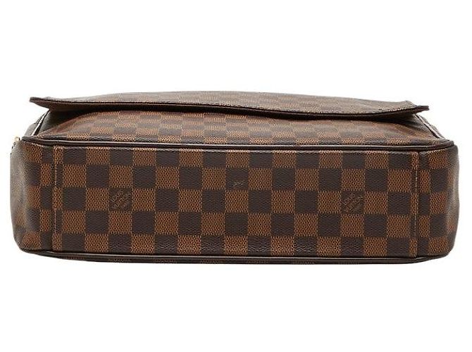 Bolsa Tiracolo Louis Vuitton Shelton MM Marrom - vista 3