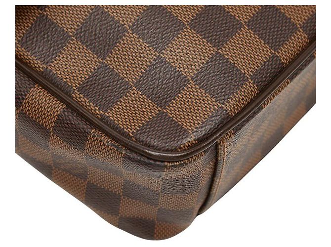 Bolsa Tiracolo Louis Vuitton Shelton MM Marrom - vista 5
