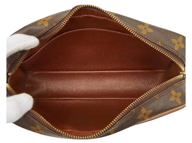 Bolso de mano Louis Vuitton Monogram Compiegne 23 Castaño - vista 8