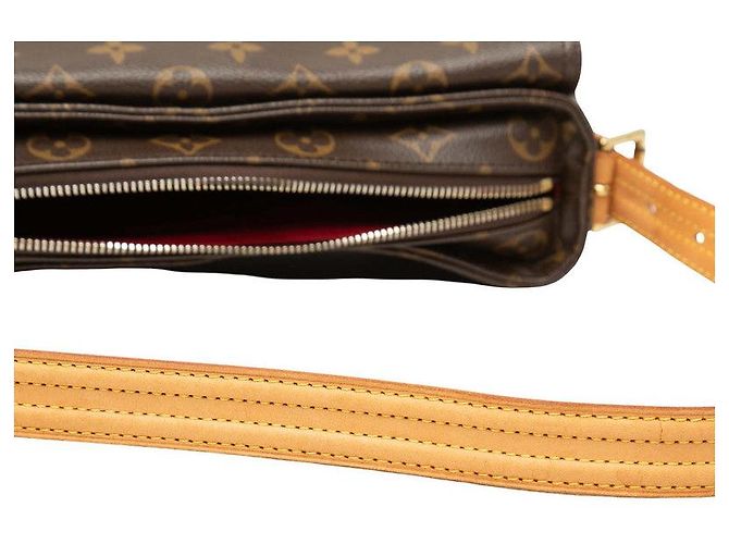 Bolsa de Ombro Louis Vuitton Vivacite MM Monogram Marrom - vista 4