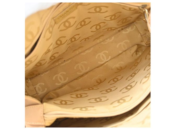Chanel Surpique Zip Around Satchel Steppleder Medium Beige - Ansicht 3