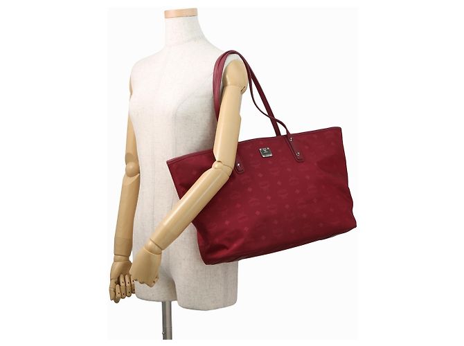 Borsa Tote MCM Visetos in nylon e pelle borchiata Bordò - vista 4