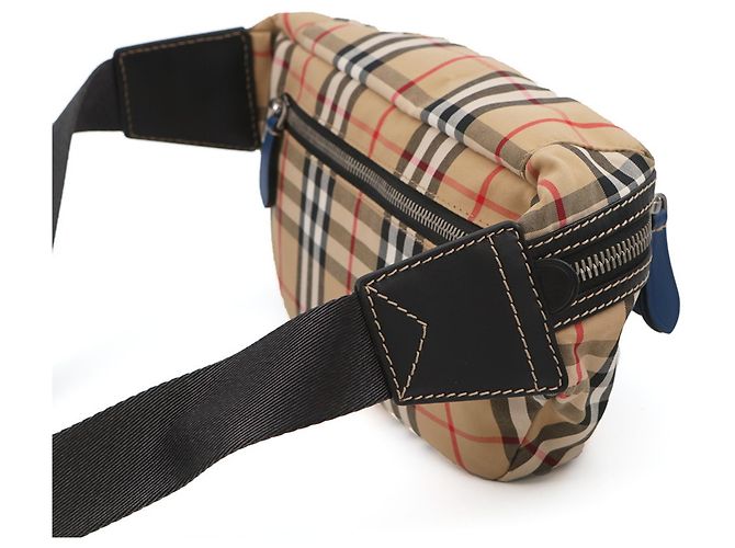 Riñonera Burberry Body Bag Nova Check de nylon Beige - vista 3
