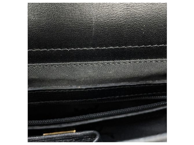 Sac à main MCM en cuir noir - vue 11