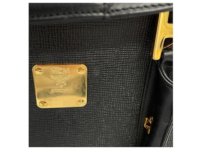 Sac à main MCM en cuir noir - vue 6