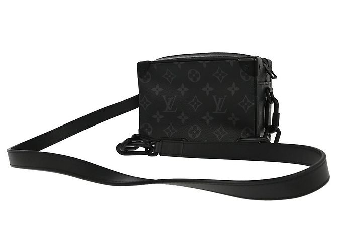 Louis Vuitton Soft Trunk Monogram Eclipse Canvas Mini Noir - vue 2
