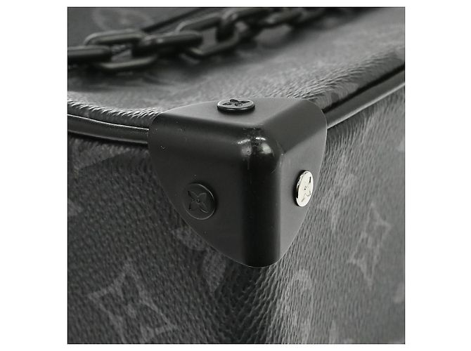 Louis Vuitton Soft Trunk Monogram Eclipse Canvas Mini Noir - vue 6