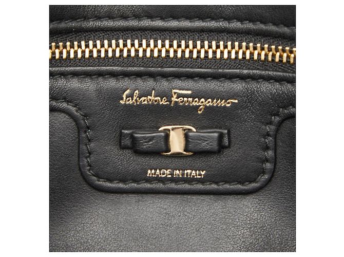 Borsa a tracolla con catena Salvatore Ferragamo Vara - vista 12