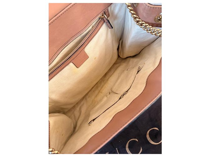Gucci Emily Schultertasche aus Leder mit geprägtem Monogramm Pink - Ansicht 4
