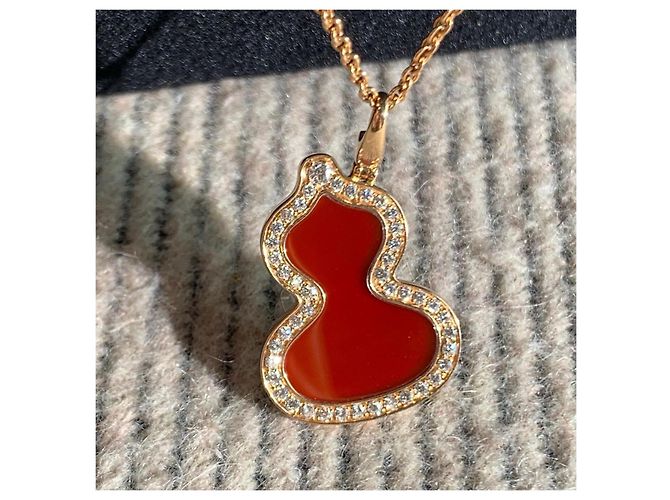 Autre Marque Collana Qeelin Wulu in Agata Rossa e Diamanti D'oro - vista 3