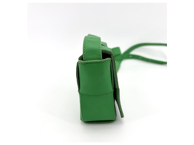 Bottega Veneta Cassette Maxi Intrecciato Leather Extra Mini Verde - vista 4
