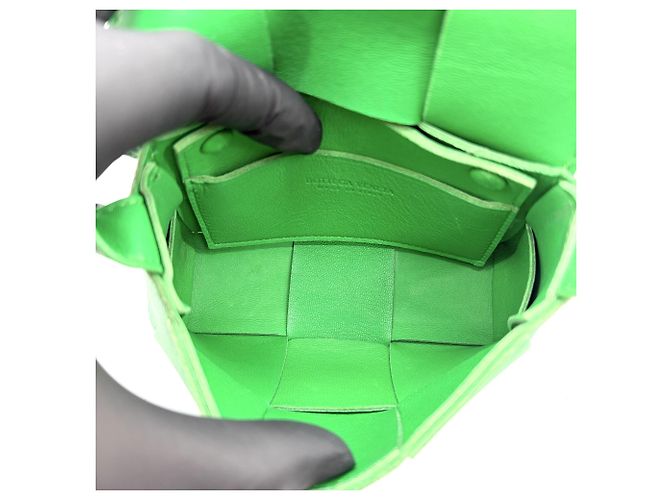 Bottega Veneta Cassette Maxi Intrecciato Leather Extra Mini Verde - vista 5