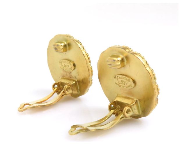 Pendientes de clip Chanel Gold Dorado - vista 4