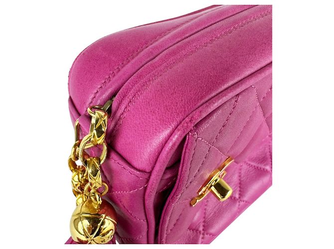 Borsa a tracolla Chanel in pelle d'agnello Magenta - vista 7