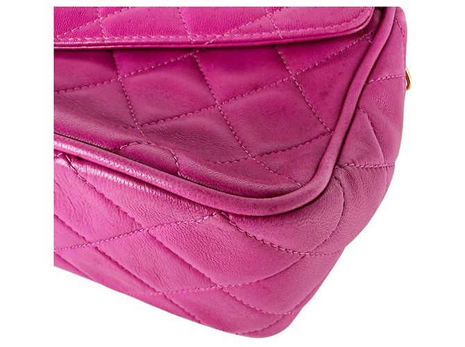 Borsa a tracolla Chanel in pelle d'agnello Magenta - vista 8