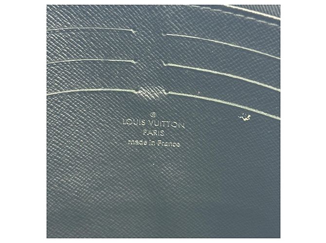 Louis Vuitton Pochette Voyage Reverse Monogram Eclipse Canvas MM Schwarz - Ansicht 6