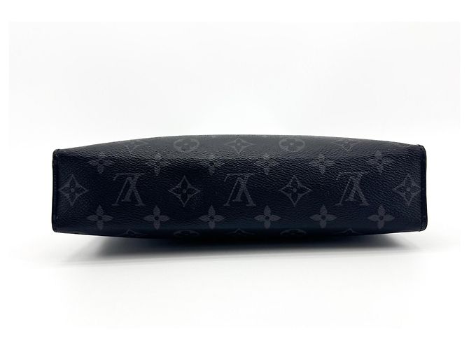 Louis Vuitton Pochette Voyage Reverse Monogram Eclipse Canvas MM Schwarz - Ansicht 7