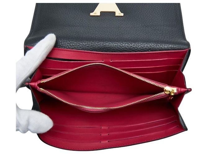 Louis Vuitton Portefeuille Capucines Long Wallet Nero - vista 6