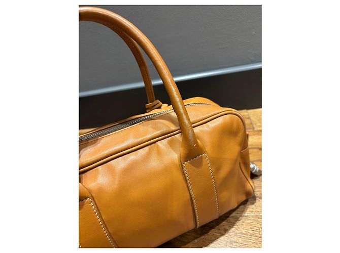 Prada Bolso Satchel Vitello Daino Castaño - vista 10