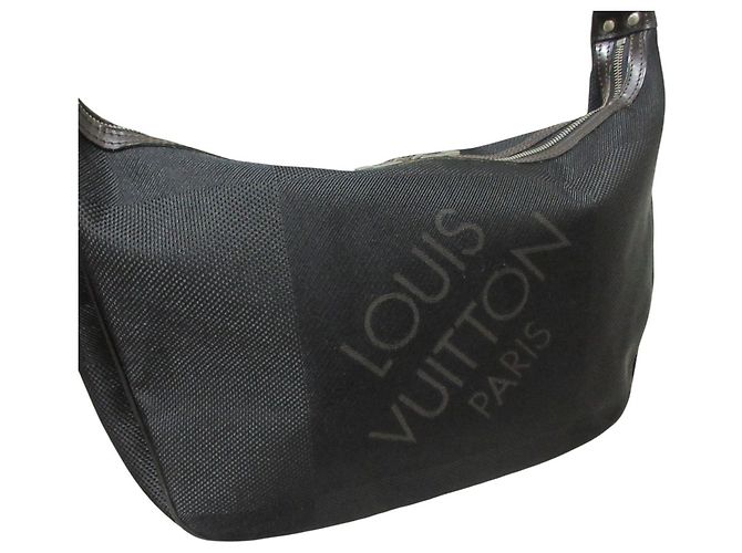 Sac Messenger Louis Vuitton Damier Geant Explore Noir - vue 6