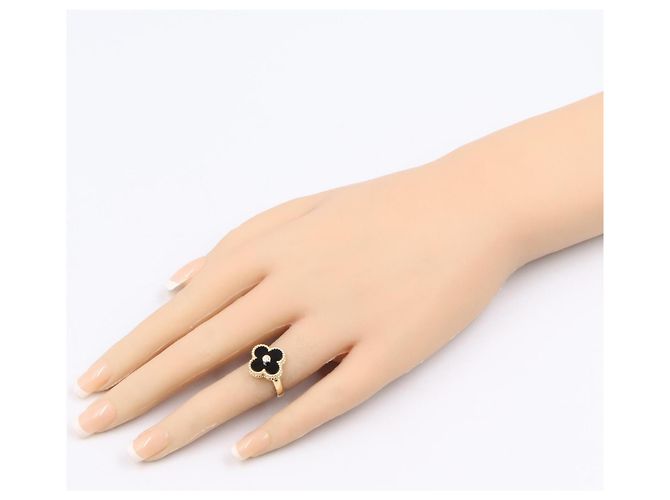 Van Cleef & Arpels Vintage Alhambra Onyx Ring Schwarz Golden - Ansicht 9