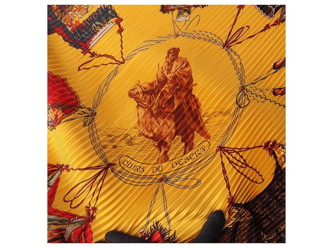 Hermès Foulard Hermes Carre Plissé Cuirs du Desert Marrone Multicolore - vista 5