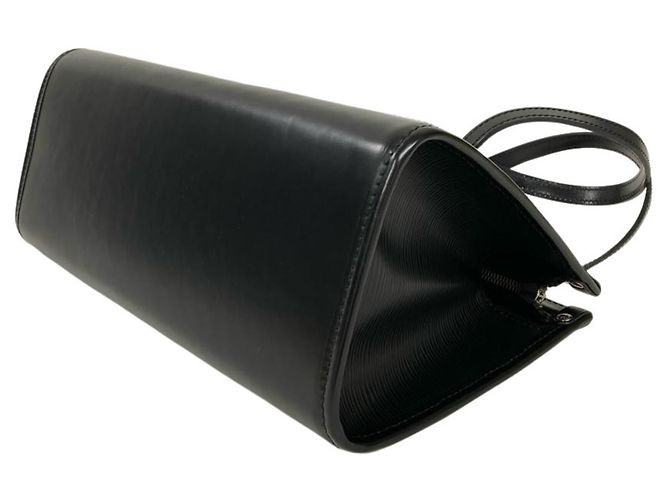 Borsa a tracolla Louis Vuitton Madeleine PM Nero - vista 3