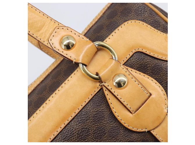 Céline CELINE Macadam Canvas Tote Bag PVC Leder Braun Gold Auth 204407A Golden - Ansicht 17