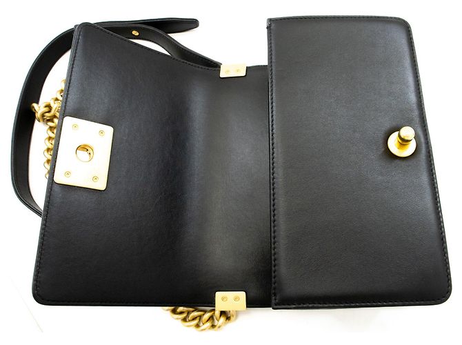 Borsa a tracolla CHANEL Boy Chain Nera Matelassé Patta in Pelle d'Agnello Oro Nero - vista 11